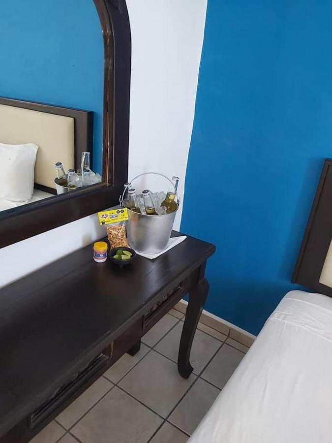Hotel Blue Puerto Vallarta Bagian luar foto